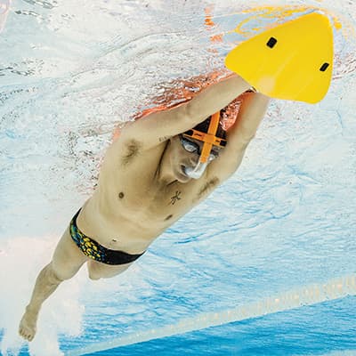Tabla de Entrenamiento Alignment Kickboard Finis - 2
