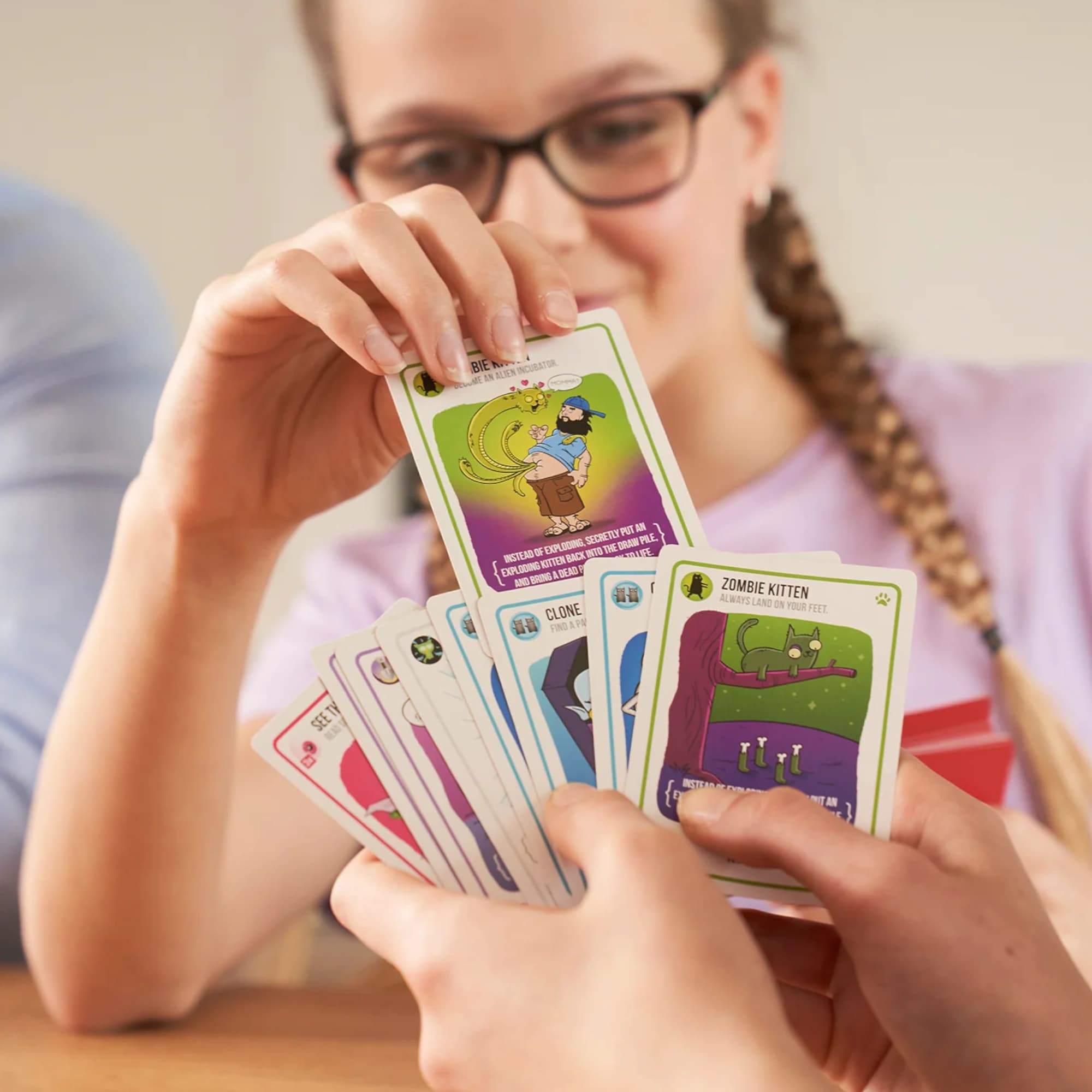 Juego De Mesa Asmodee Exploding Kittens Zombie Kittens +7 - 4