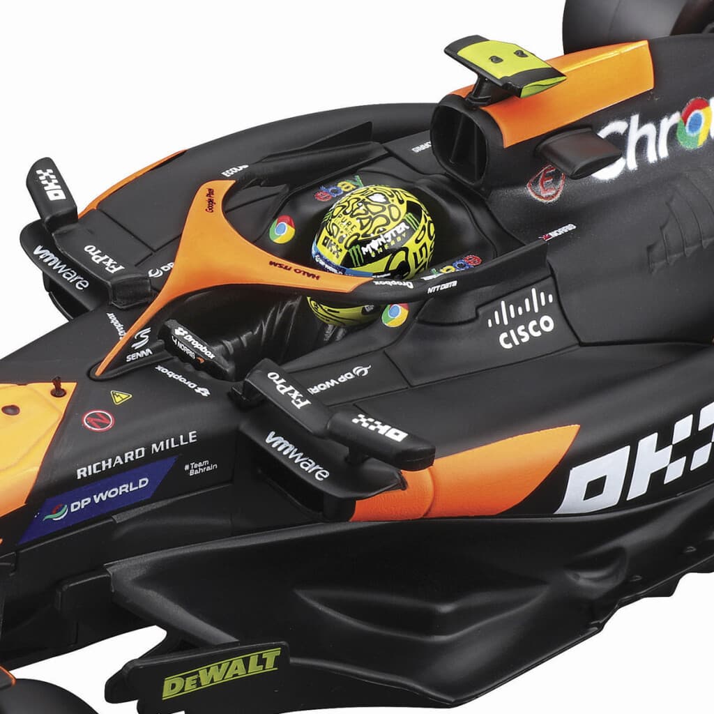 Auto Bburago Formula 1 McLaren con Exhibidor Escala 1:24 - Lando Norris - 5