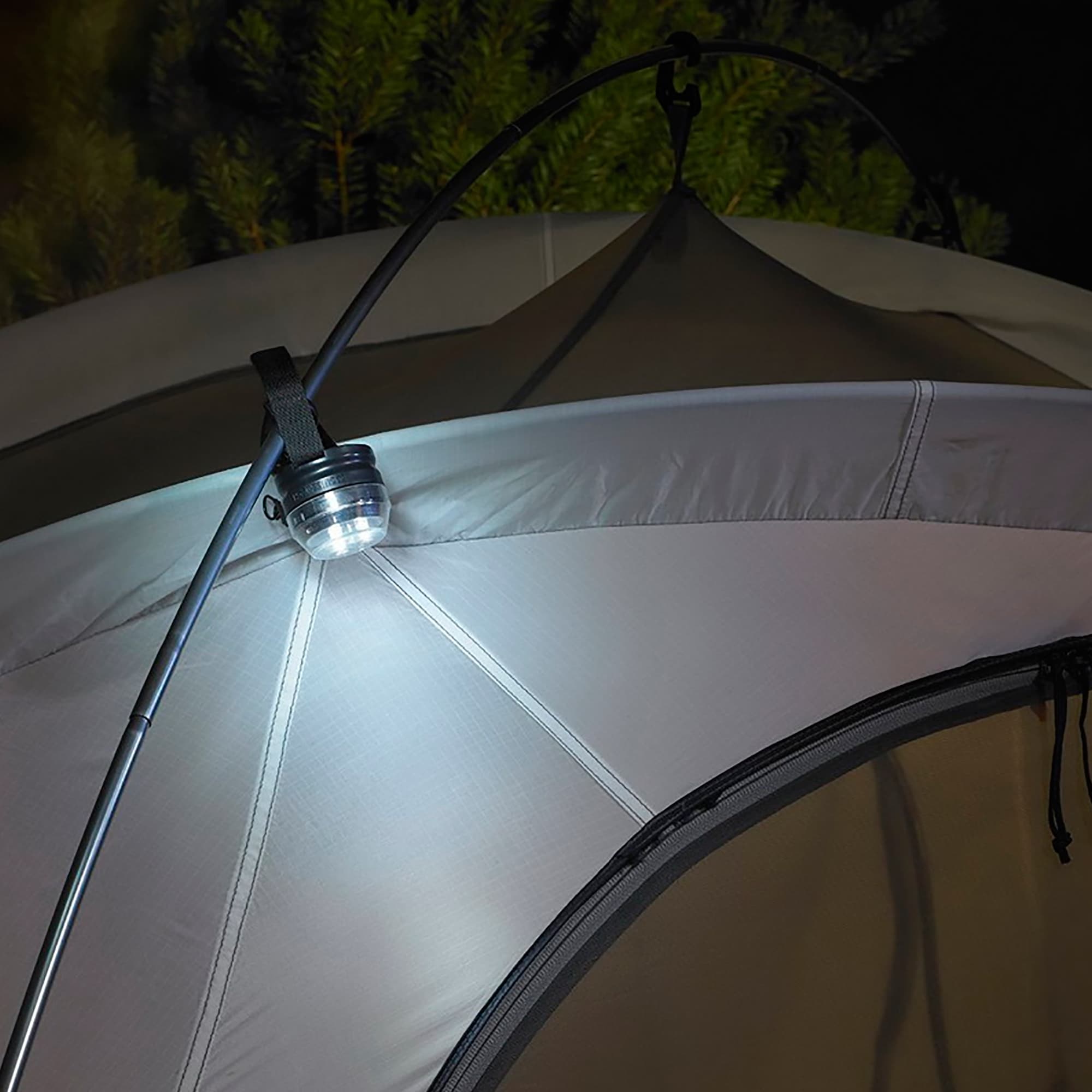 Luces Led Portátiles Swiss+tech Interior / Exterior Pack x3 - 6