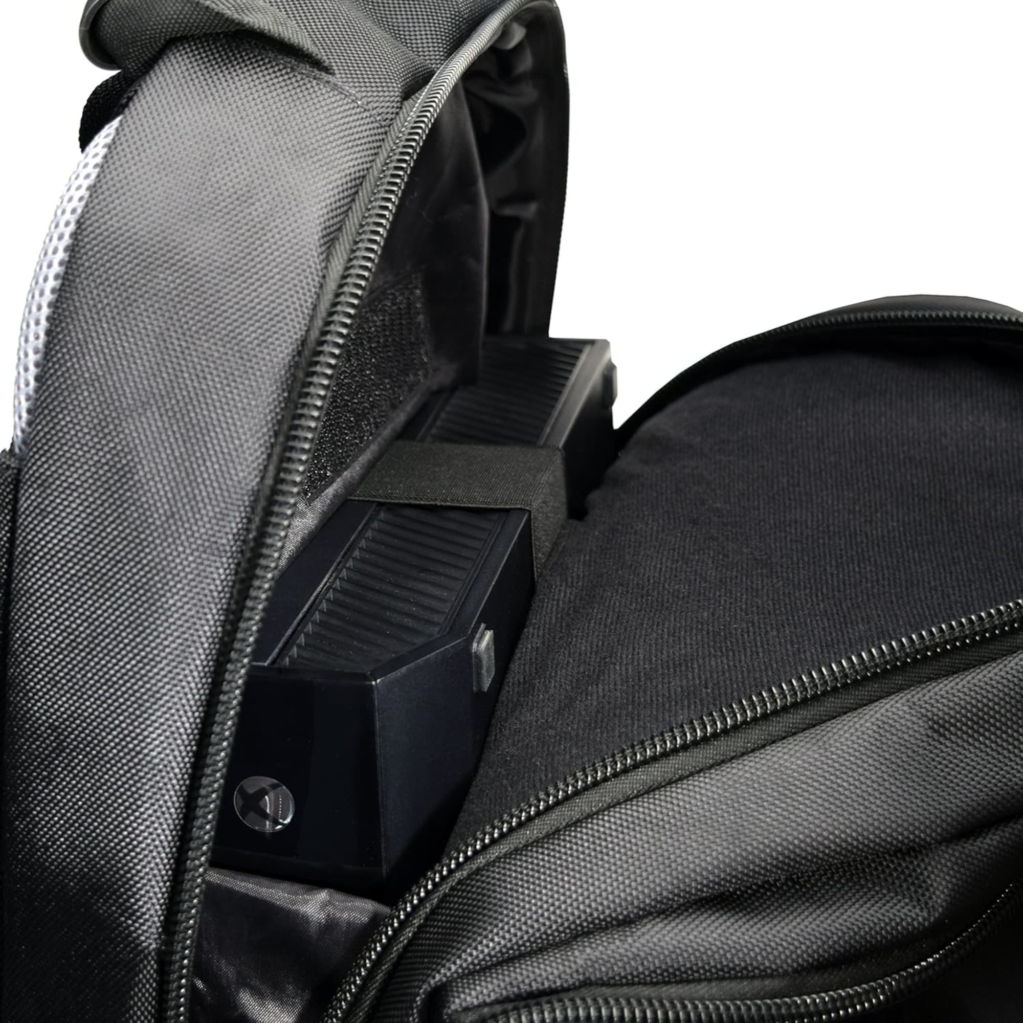 Mochila Cta Para Consolas Con Mango y Ruedas
- 3