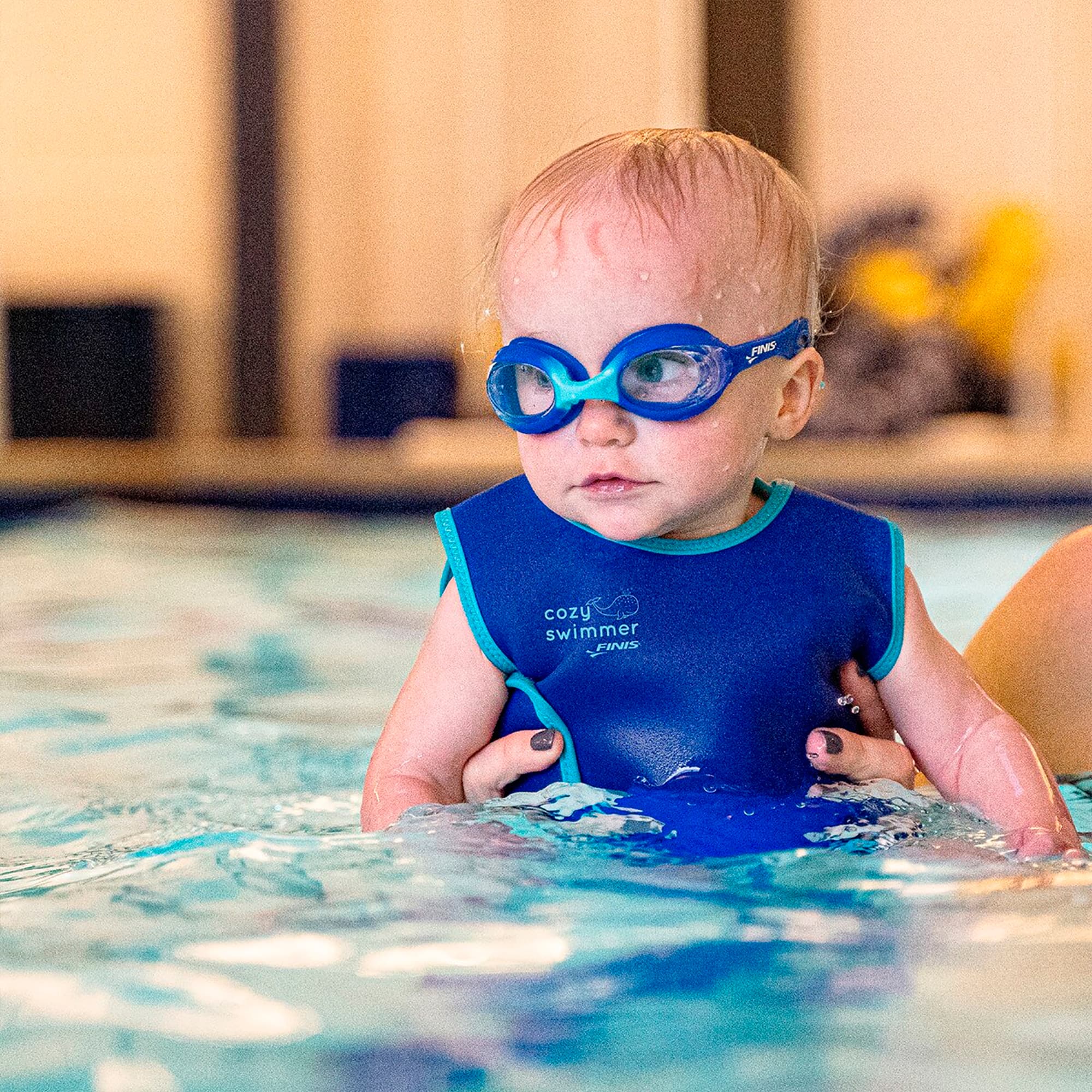 Traje De Neopreno Para Bebé Finis Cozy Swimmer UPF50+ B - 5